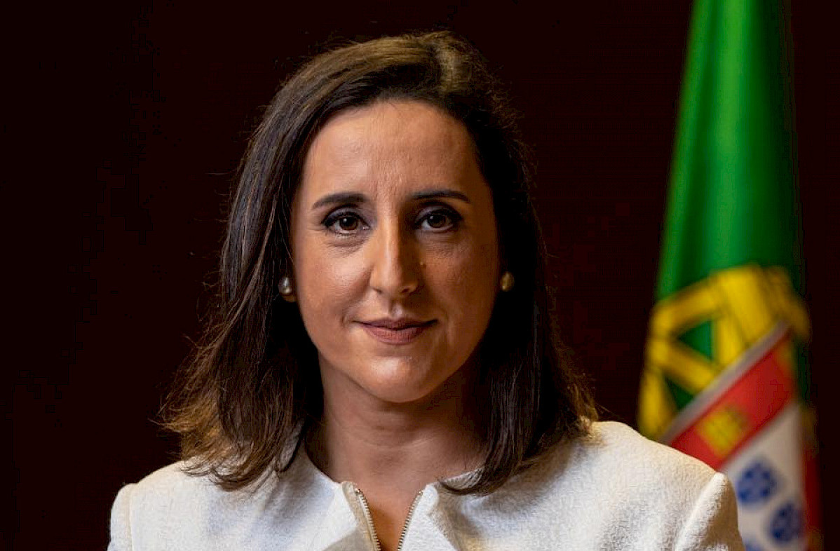 Rosa Monteiro distinguished with Maria Barroso Prize<span id="edit_42500"><script>$(function() { $('#edit_42500').load( "/myces/user/editobj.php?tipo=destaque&id=42500" ); });</script></span>